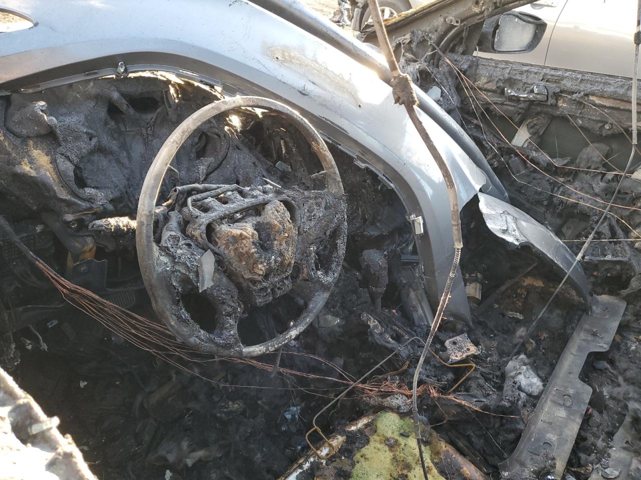 2011 Hyundai Sonata VIN 5NPEC4AC5BH261448 Copart auction photo, burn damage thumbnail 8