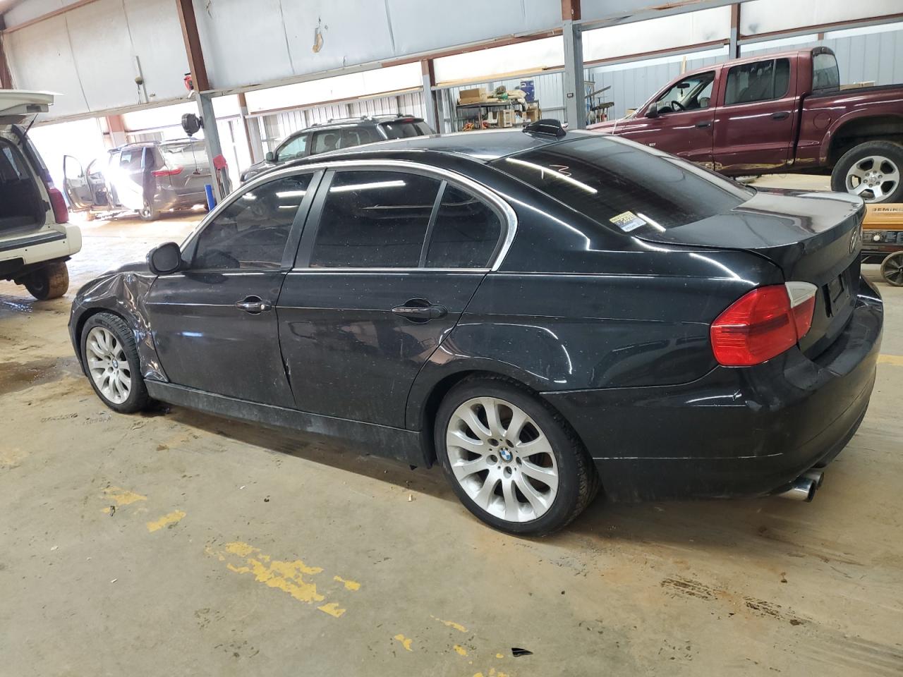 2006 BMW 3er VIN WBAVB33506KS37798 Copart auction photo, front end damage thumbnail 2