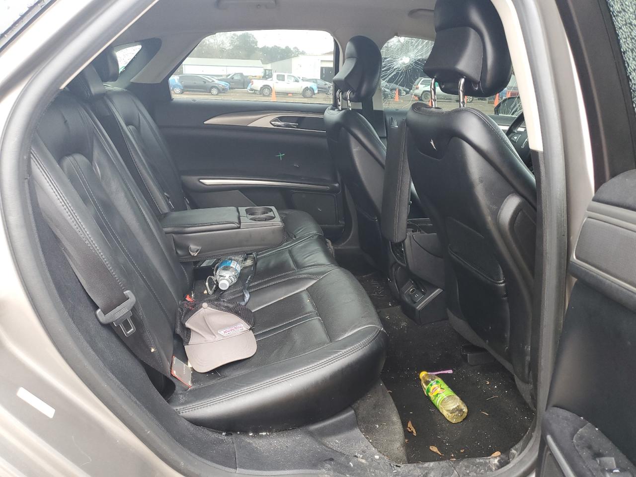 2016 Lincoln MKZ VIN 3LN6L2GK5GR608929 Copart auction photo, vandalism damage thumbnail 10
