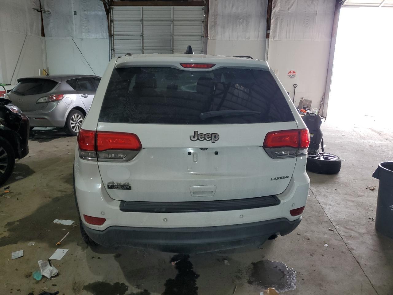 2017 Jeep Grand Cherokee VIN 1C4RJFAG5HC962727 Copart auction photo, front end damage thumbnail 6