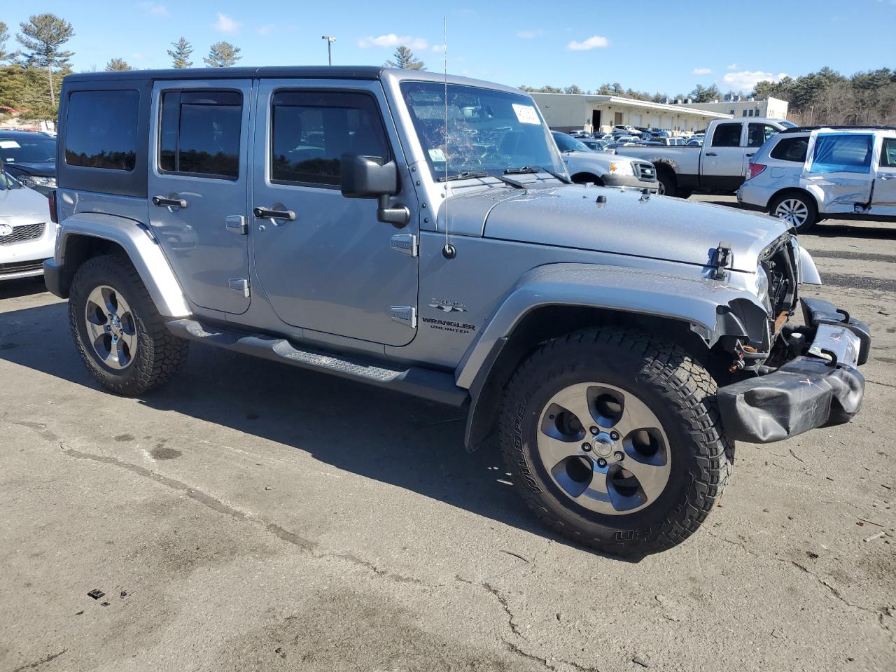 2017 Jeep Wrangler VIN 1C4BJWEG5HL625065 Copart auction photo, front end / minor dent/scratches damage thumbnail 4