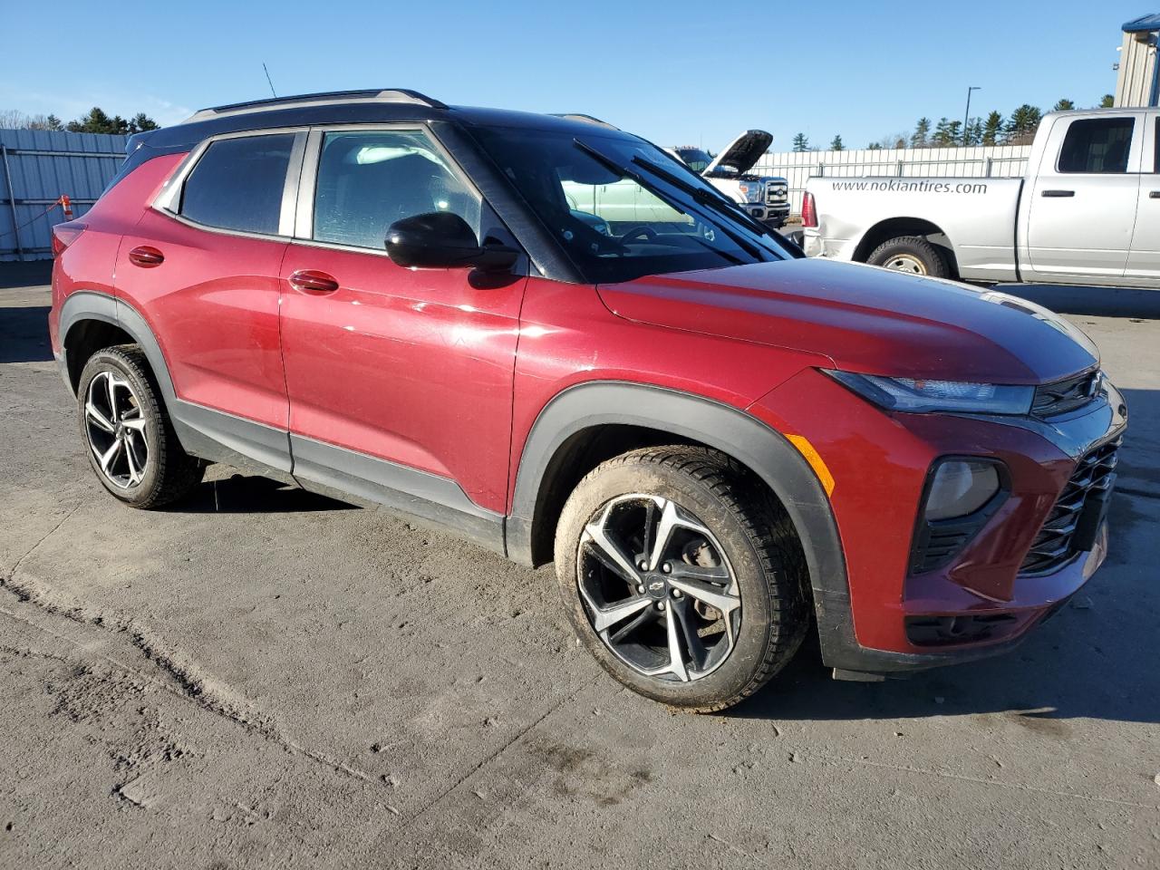 2021 Chevrolet TrailBlazer VIN KL79MTSL0MB116830 Copart auction photo, front end / side damage thumbnail 4