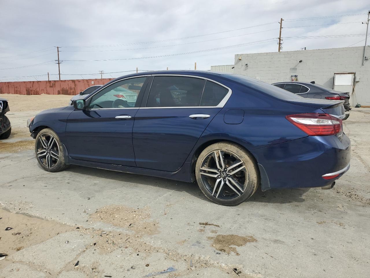2017 Honda Accord VIN 1HGCR2F50HA016109 Copart auction photo, front end damage thumbnail 2