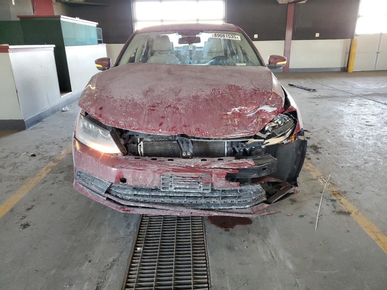 2017 Volkswagen Jetta VIN 3VWDB7AJ3HM336856 Copart auction photo, front end damage thumbnail 5