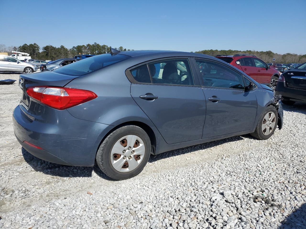 2016 KIA Forte VIN KNAFK4A6XG5564084 Copart auction photo, front end / undercarriage damage thumbnail 3