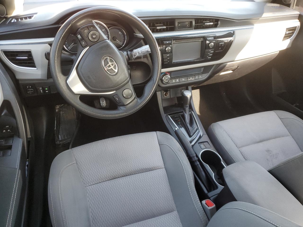 2015 Toyota Corolla VIN 2T1BURHE9FC410652 Copart auction photo, rear end / front end damage thumbnail 8
