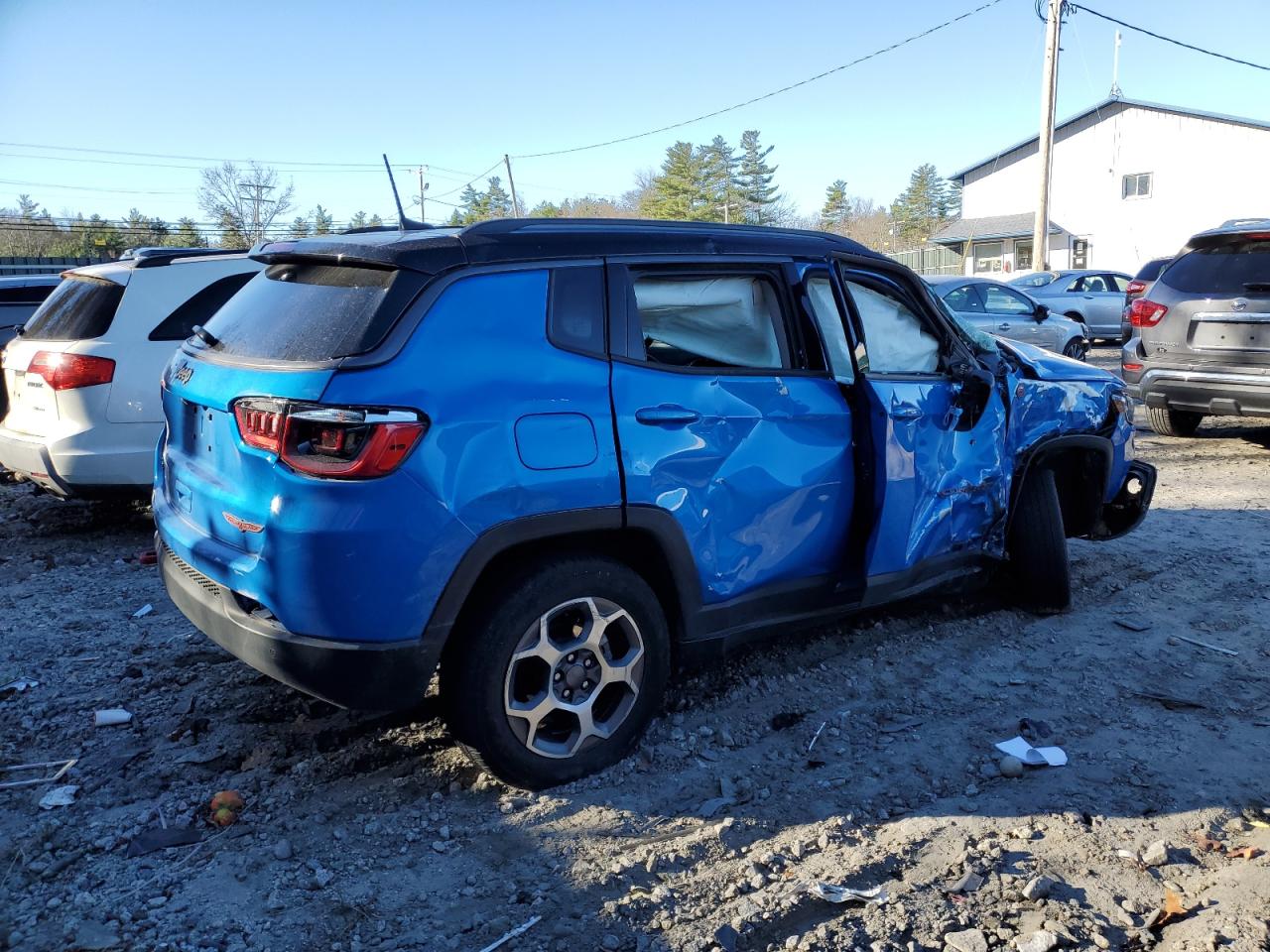 2022 Jeep Compass VIN 3C4NJDDB7NT126310 Copart auction photo, all over / side damage thumbnail 3