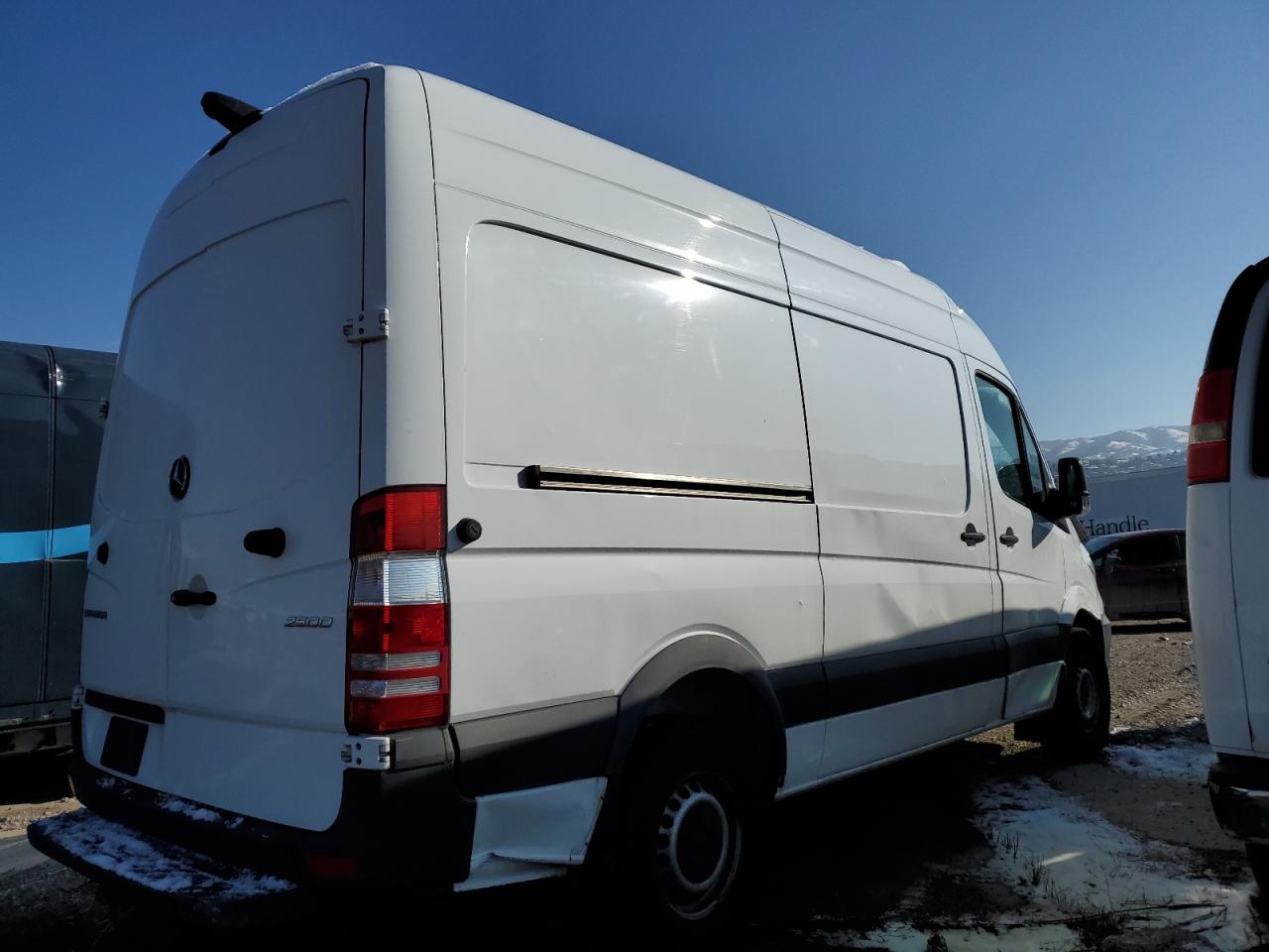 2018 Mercedes-Benz Sprinter VIN WD3PE7CD9JP611039 Copart auction photo, rollover damage thumbnail 3