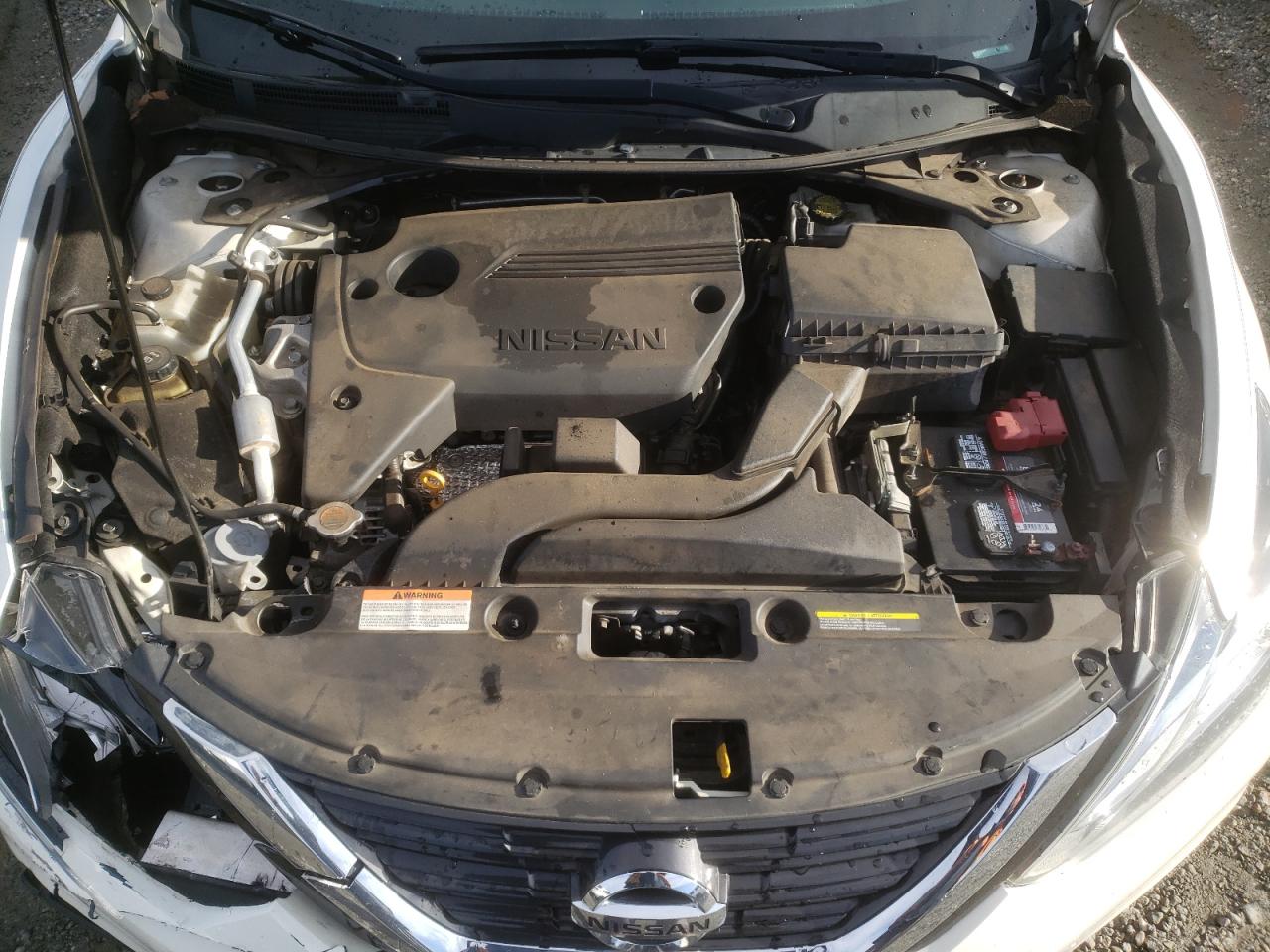 2018 Nissan Altima VIN 1N4AL3AP3JC472336 Copart auction photo, front end / minor dent/scratches damage thumbnail 11