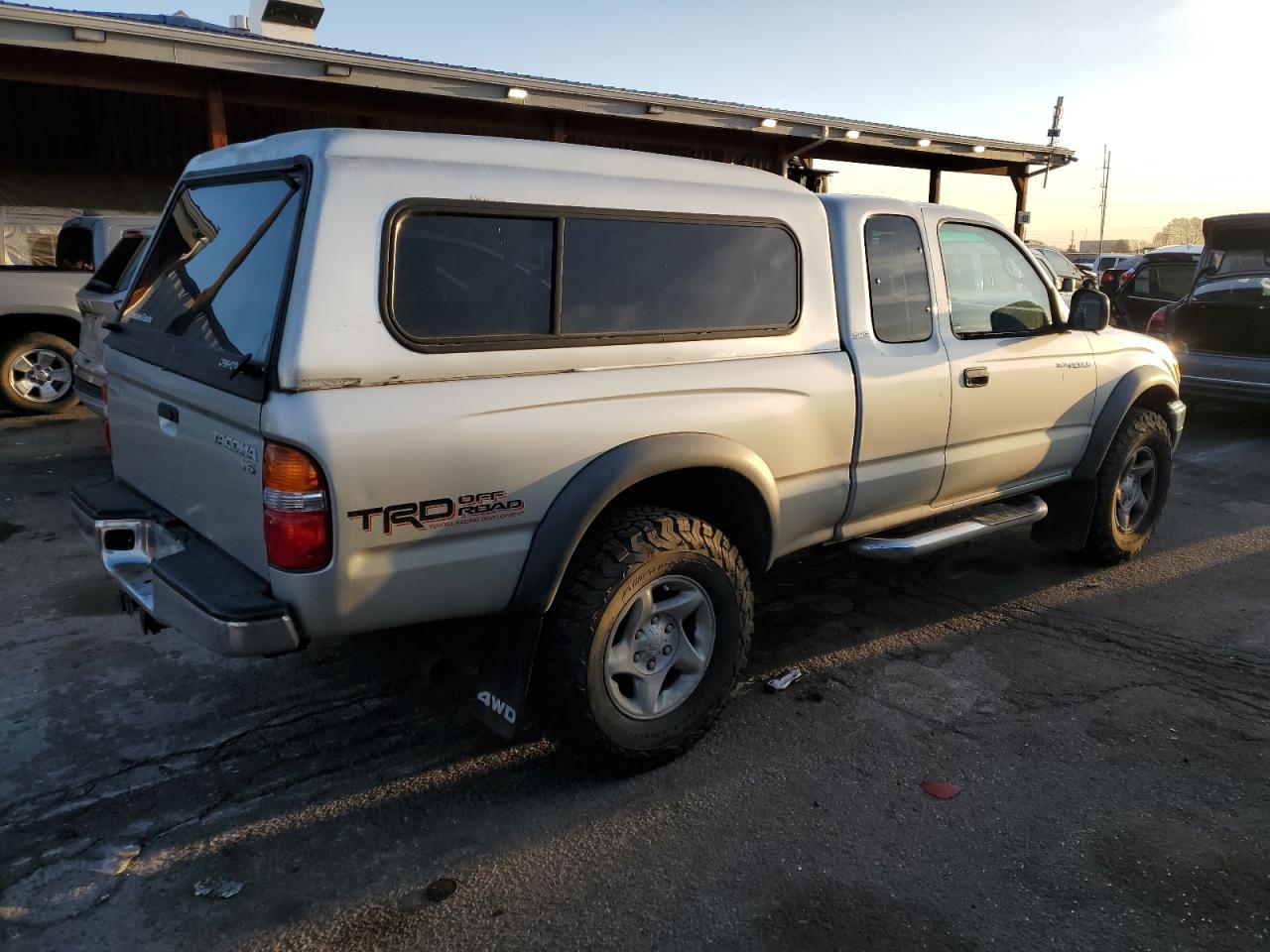 2002 Toyota Tacoma VIN 5TEWN72N32Z087330 Copart auction photo, mechanical damage thumbnail 3