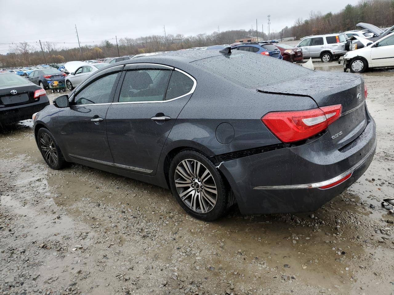 2016 KIA Cadenza VIN KNALN4D76G5211243 Copart auction photo, minor dent/scratches damage thumbnail 2