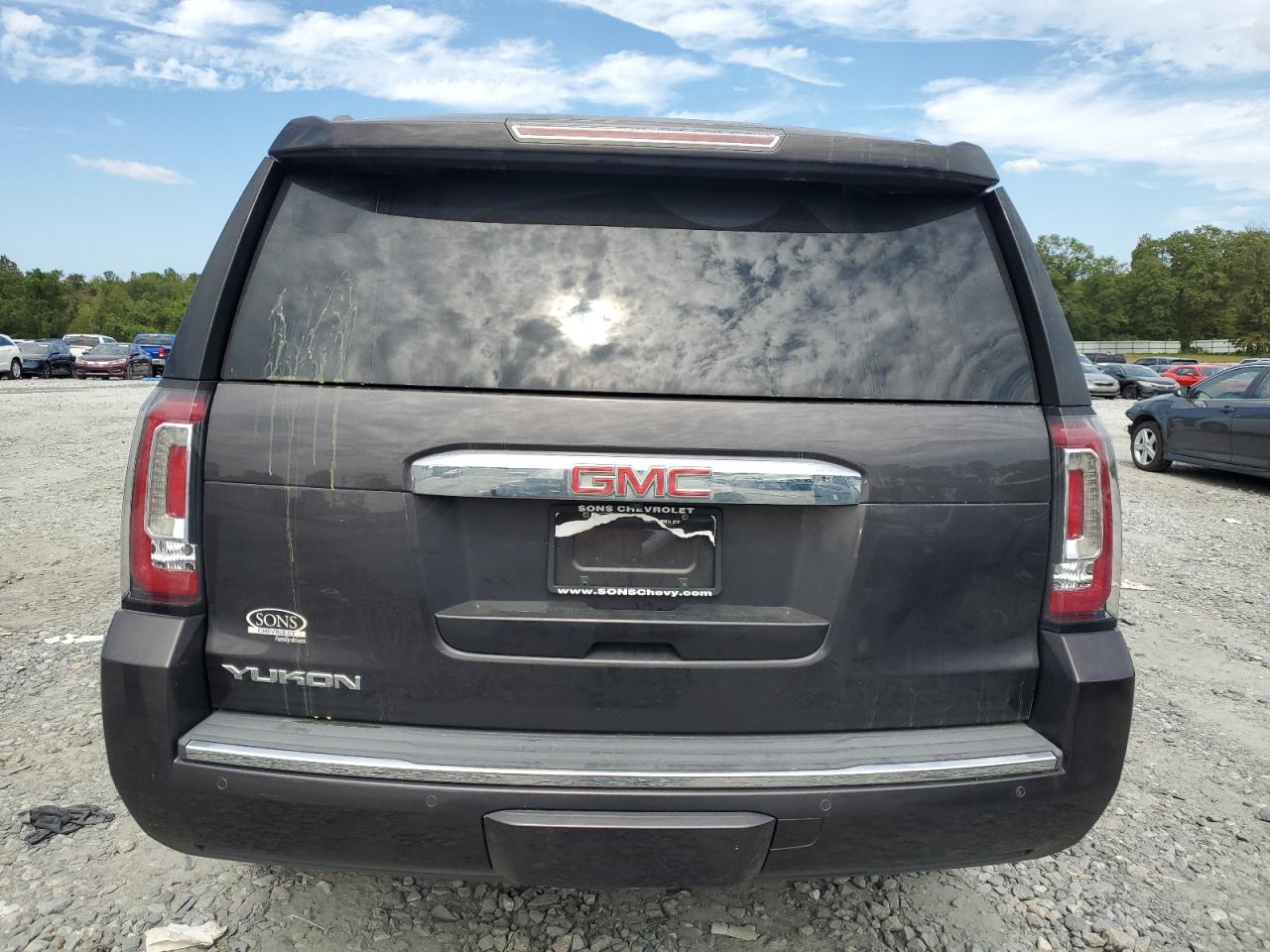 2016 GMC Yukon VIN 1GKS2CKJ6GR482591 Copart auction photo, front end damage thumbnail 6