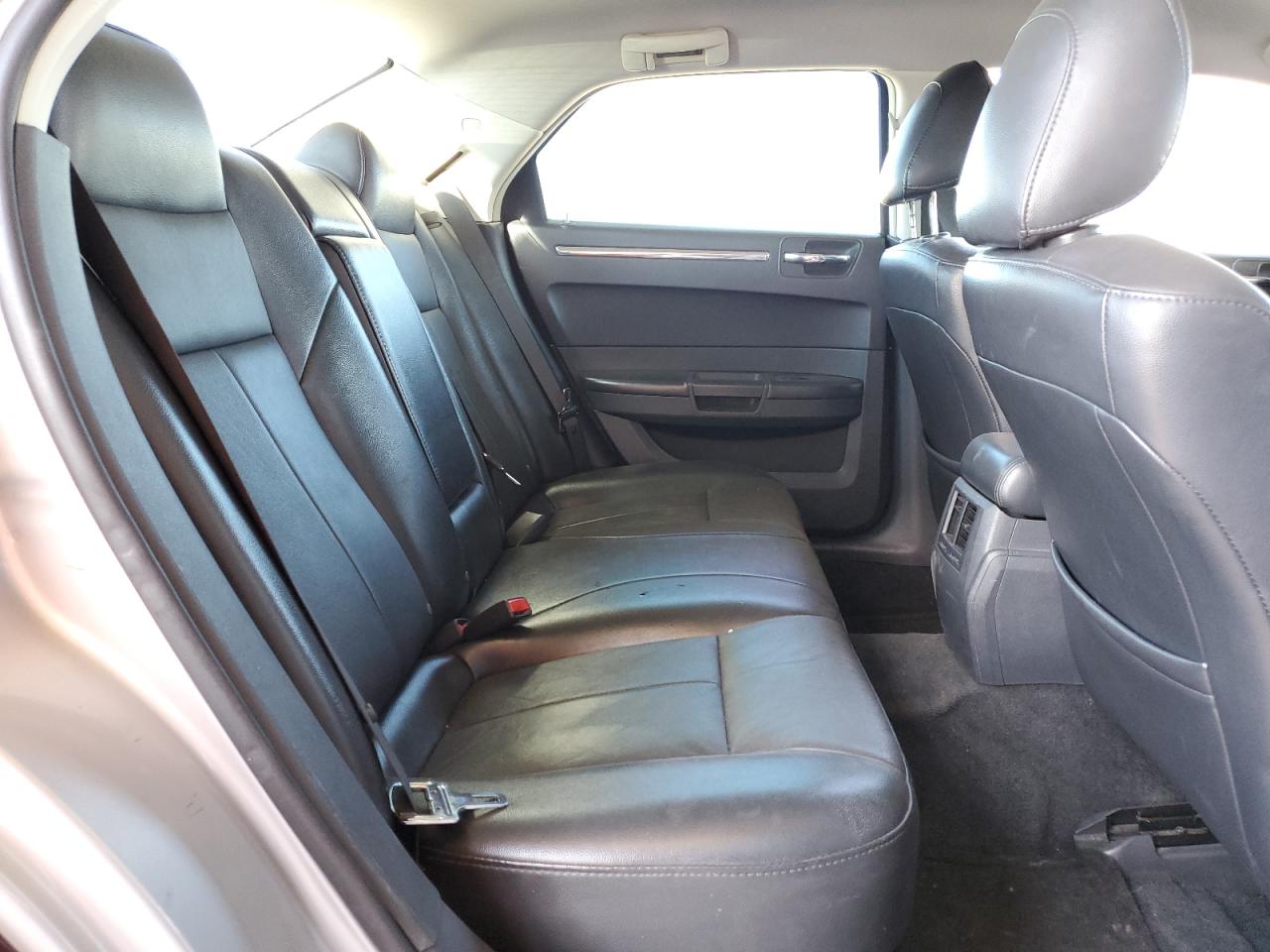 2010 Chrysler 300 VIN 2C3CA5CV4AH155389 Copart auction photo, front end / side damage thumbnail 10