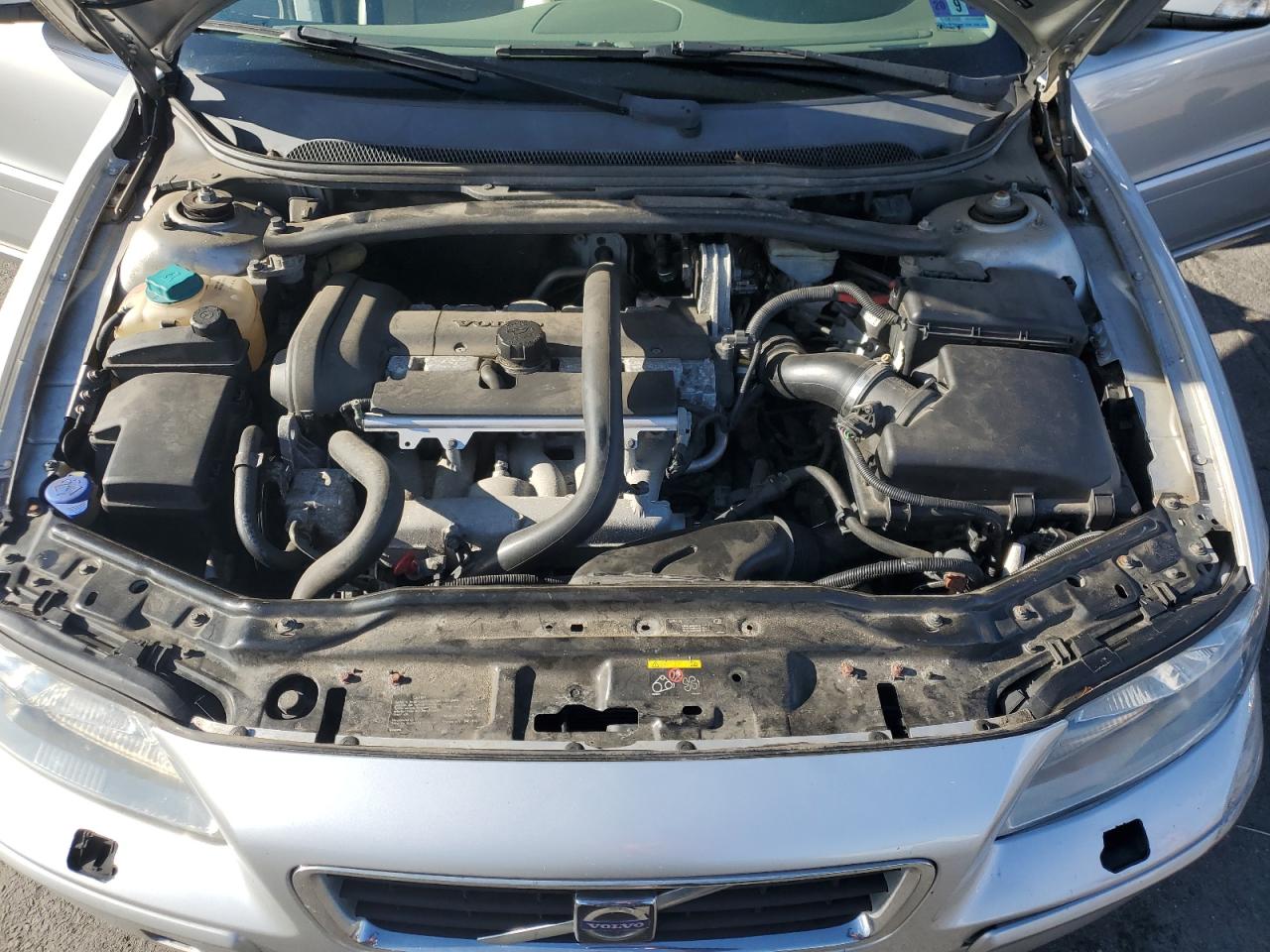2009 Volvo S60 VIN YV1RS592092740081 Copart auction photo, side / front end damage thumbnail 11