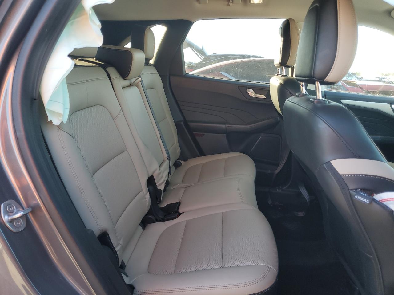2021 Ford Escape VIN 1FMCU9CZ5MUA90658 Copart auction photo, front end / side damage thumbnail 11