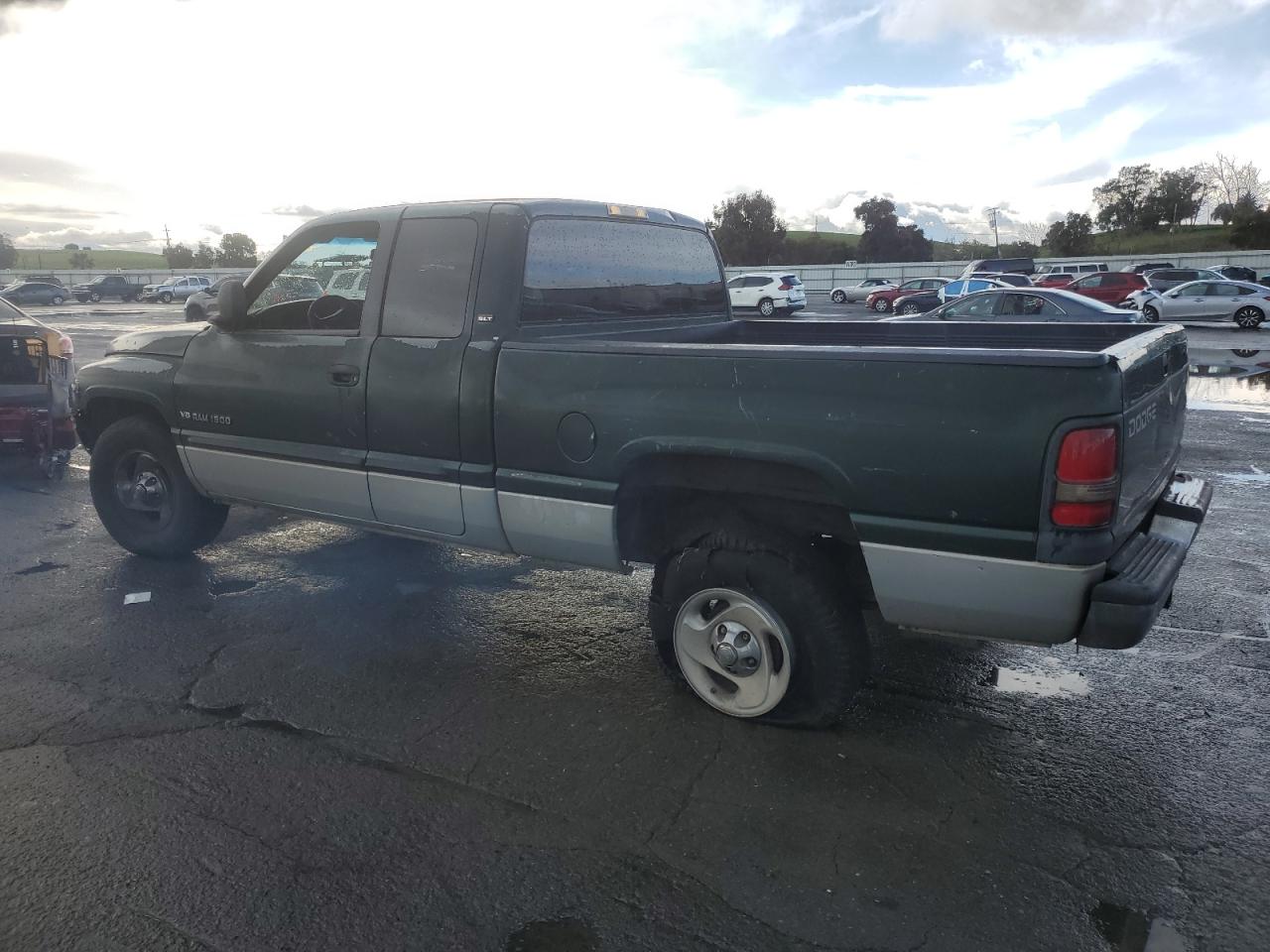 2001 Dodge RAM VIN 3B7HC13ZX1G790740 Copart auction photo, front end / undercarriage damage thumbnail 2