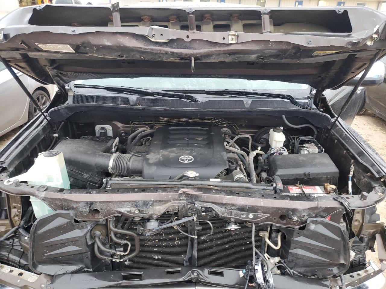 2018 Toyota Tundra VIN 5TFAW5F16JX767392 Copart auction photo, front end damage thumbnail 11