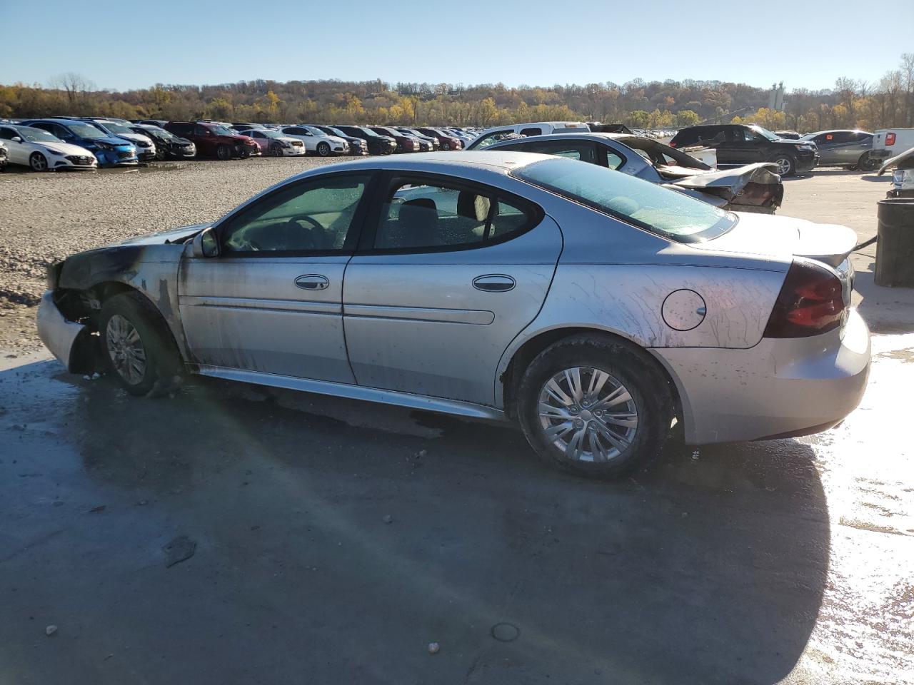 2004 Pontiac Grand Prix VIN 2G2WP522641189558 Copart auction photo, burn - engine damage thumbnail 2