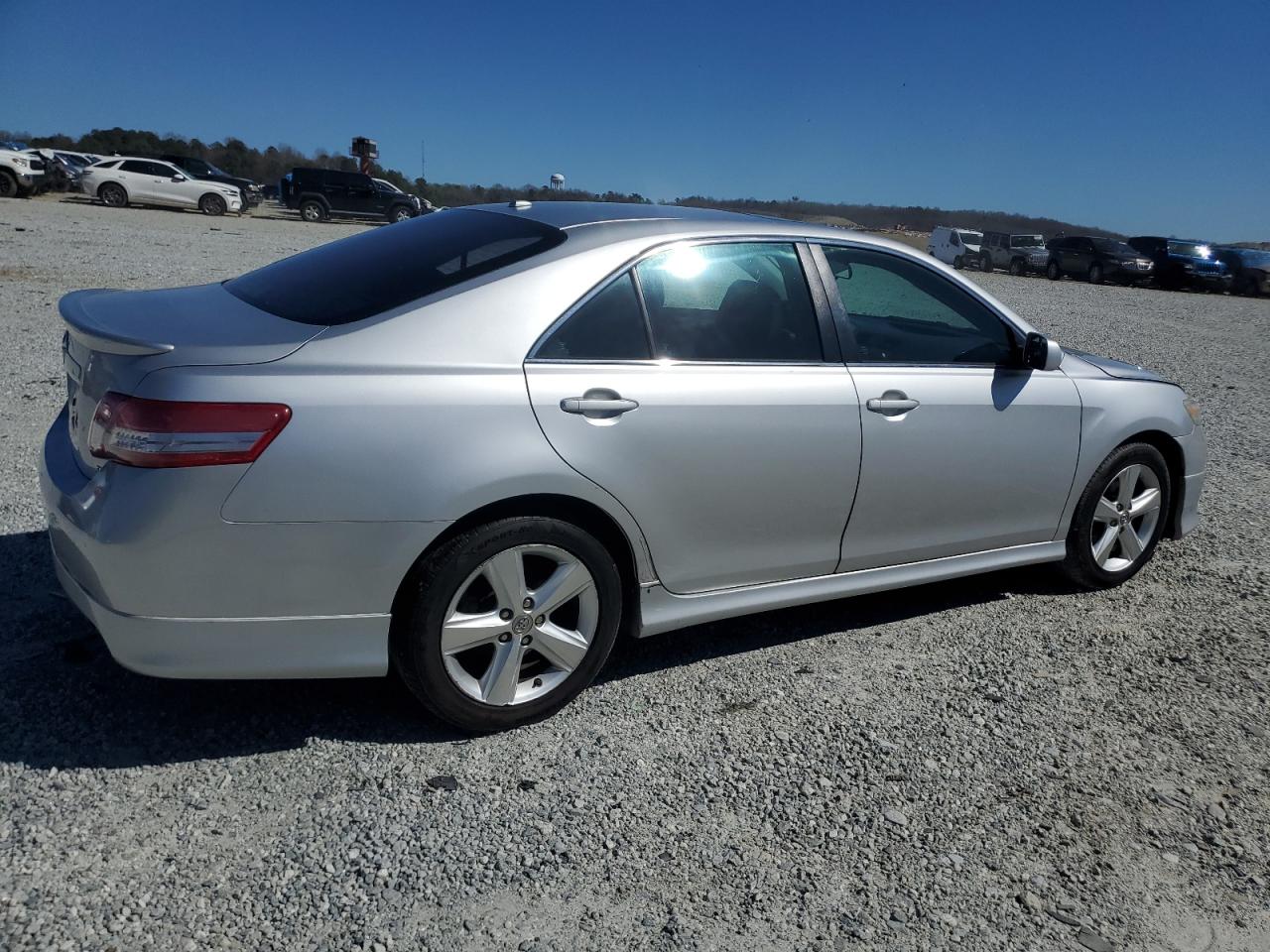 2011 Toyota Camry VIN 4T1BF3EK5BU195927 Copart auction photo, front end damage thumbnail 3
