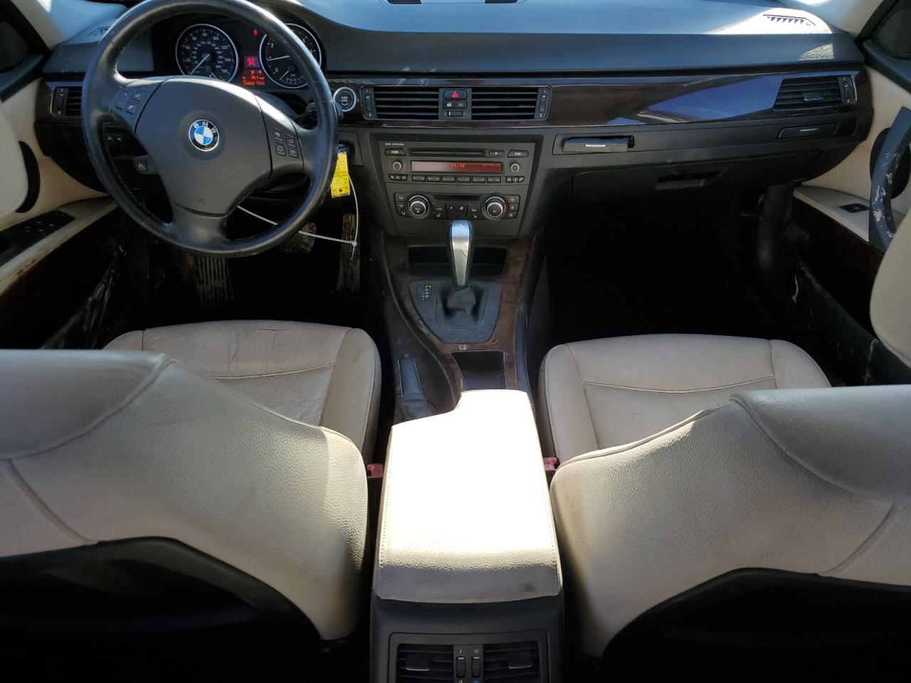 2011 BMW 3er VIN WBAPH7C55BE677104 Copart auction photo, rear end damage thumbnail 8