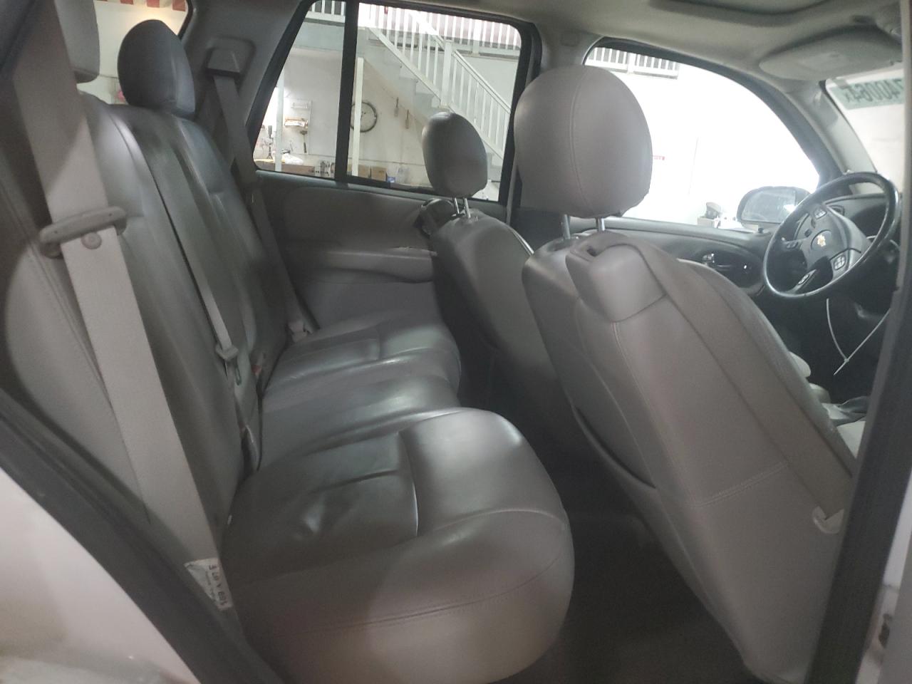 2007 Chevrolet TrailBlazer VIN 1GNDT13S172308649 Copart auction photo, side / minor dent/scratches damage thumbnail 11