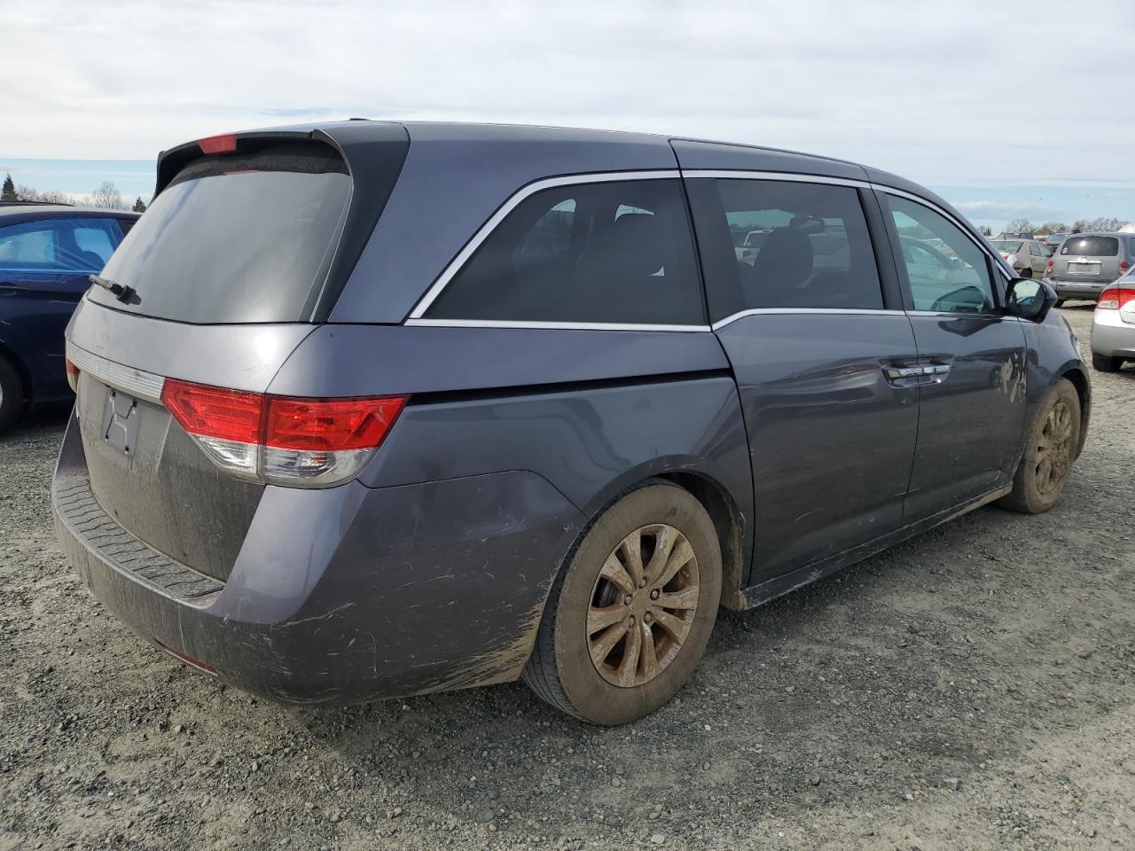 2015 Honda Odyssey VIN 5FNRL5H69FB085791 Copart auction photo, water/flood damage thumbnail 3