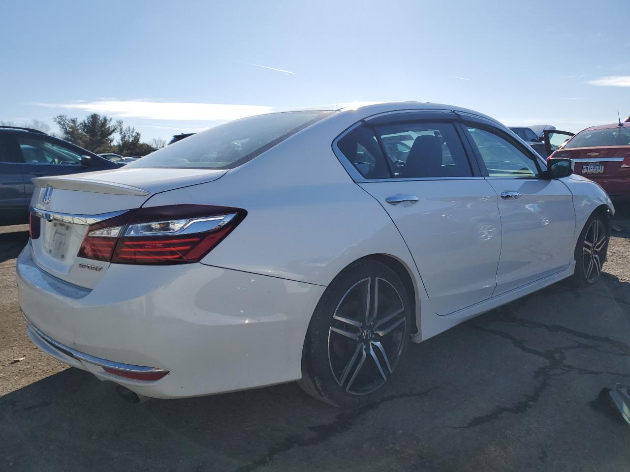 2016 Honda Accord VIN 1HGCR2F53GA218635 Copart auction photo, front end damage thumbnail 3