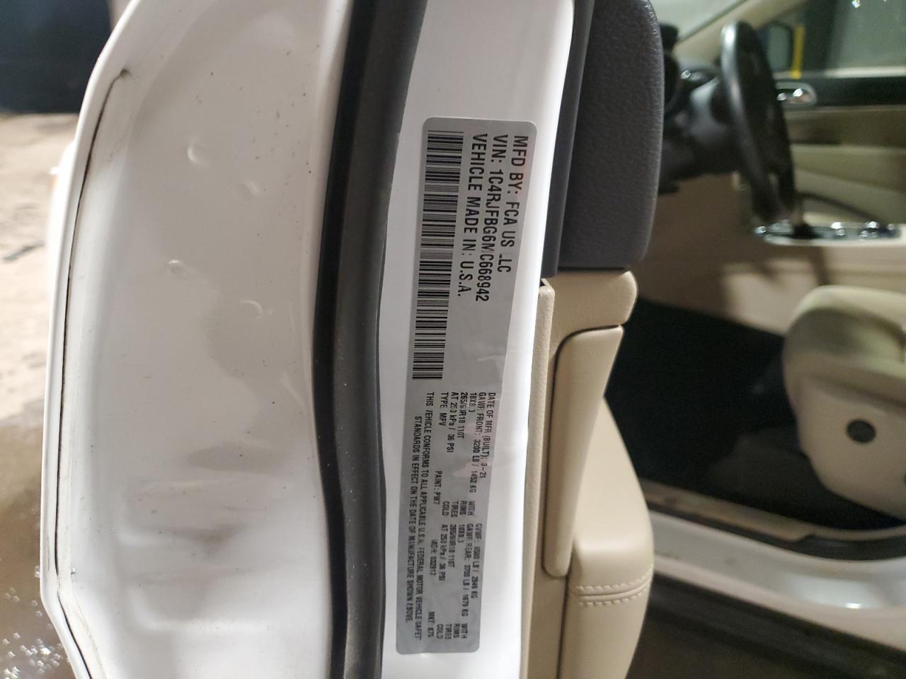 2021 Jeep Grand Cherokee VIN 1C4RJFBG6MC668942 Copart auction photo, vandalism damage thumbnail 13