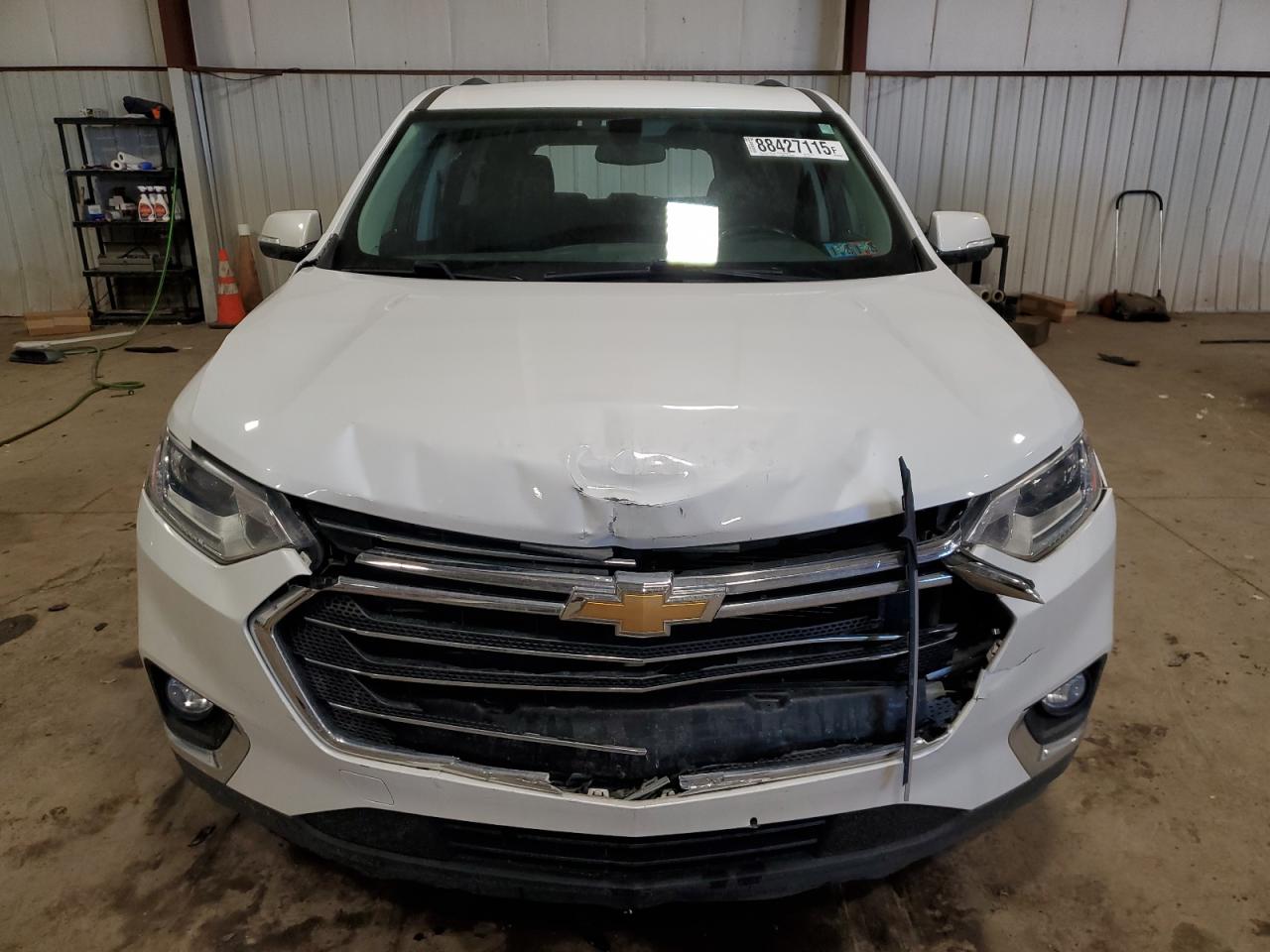 2019 Chevrolet Traverse VIN 1GNEVGKW0KJ234807 Copart auction photo, rear end / front end damage thumbnail 5