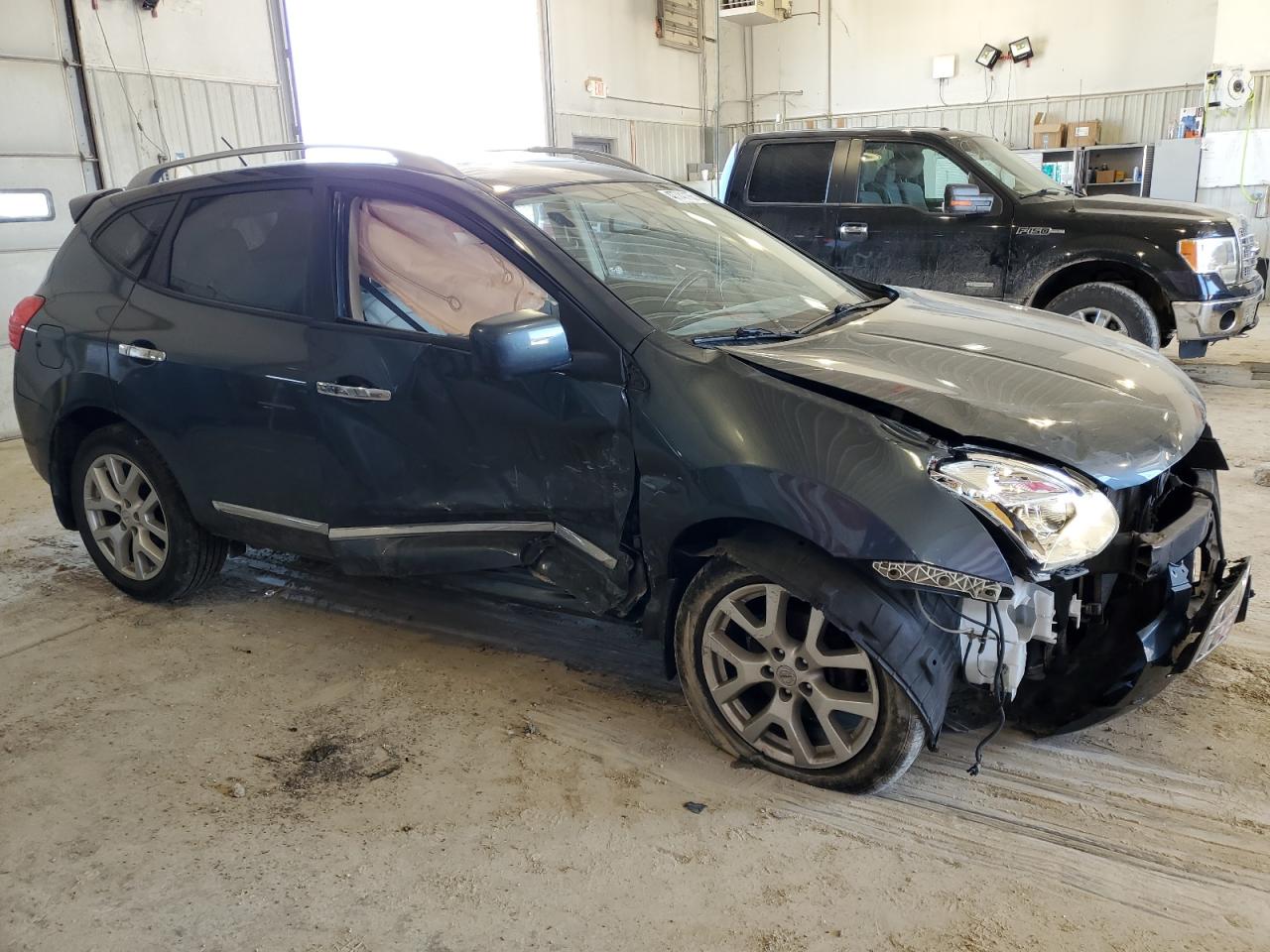 2012 Nissan Rogue VIN JN8AS5MV7CW358297 Copart auction photo, side / front end damage thumbnail 4