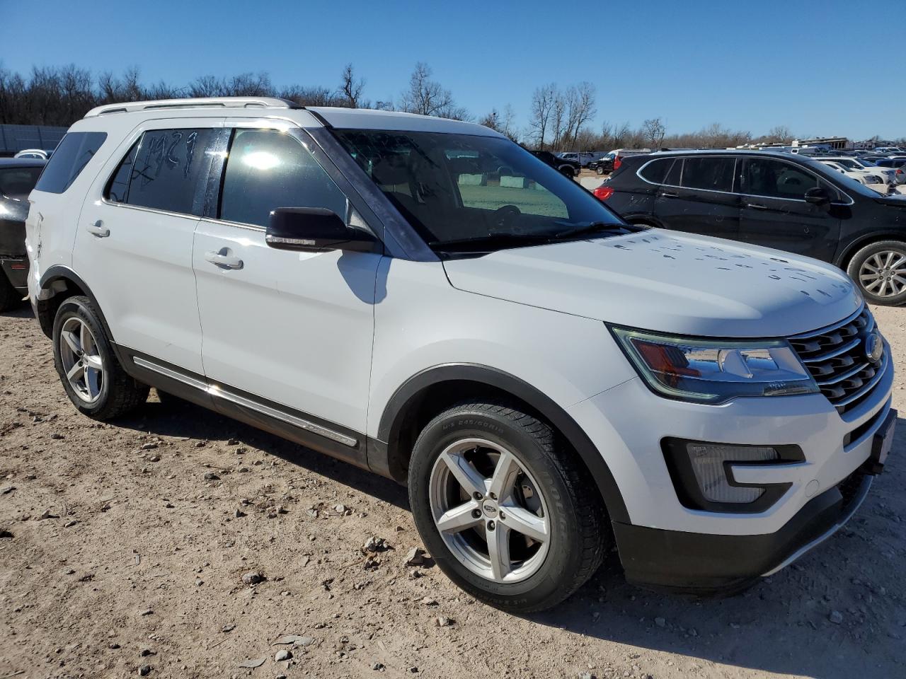 2017 Ford Explorer VIN 1FM5K8D85HGE32211 Copart auction photo, rear end / side damage thumbnail 4