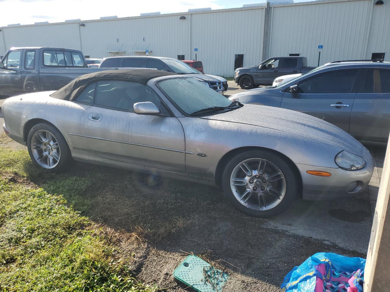 2001 Jaguar XK VIN SAJDA42CX1NA11612 Copart auction photo, water/flood damage thumbnail 4