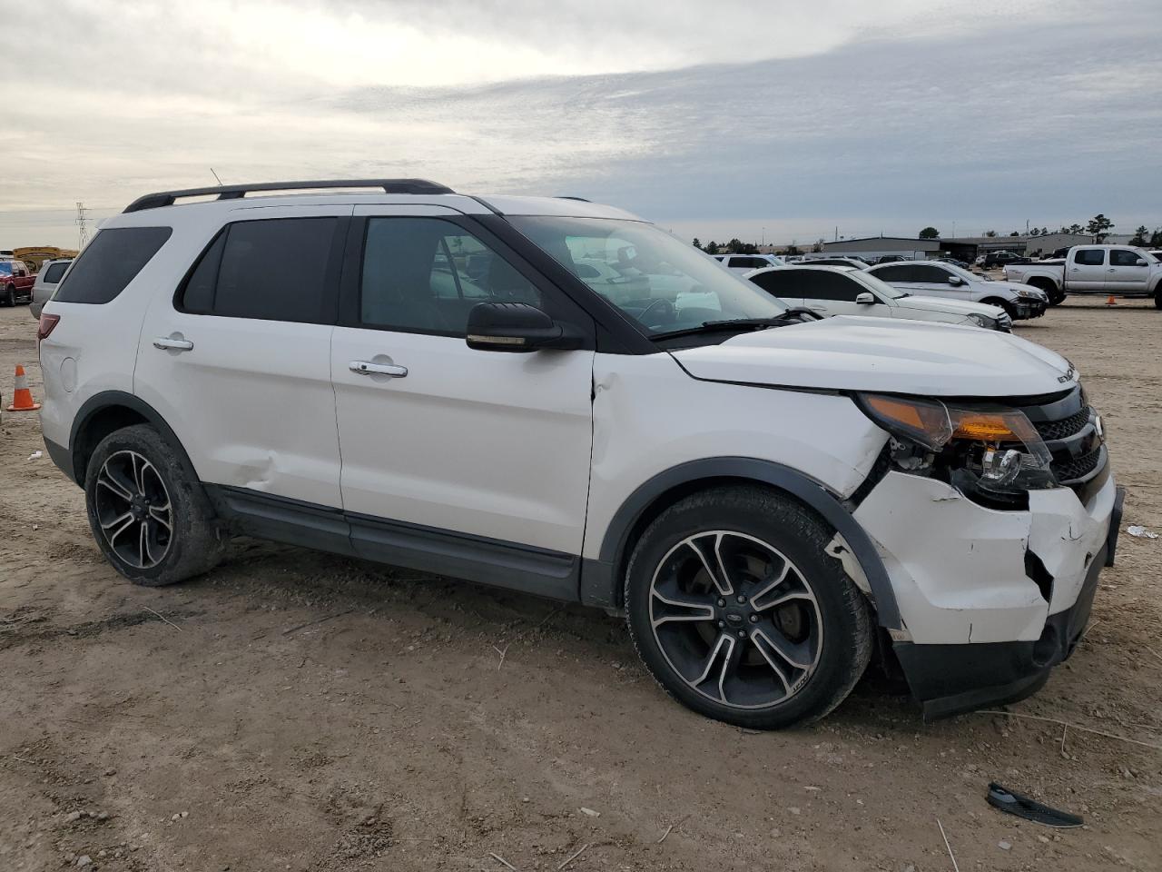 2013 Ford Explorer VIN 1FM5K8GT0DGC83085 Copart auction photo, all over damage thumbnail 4