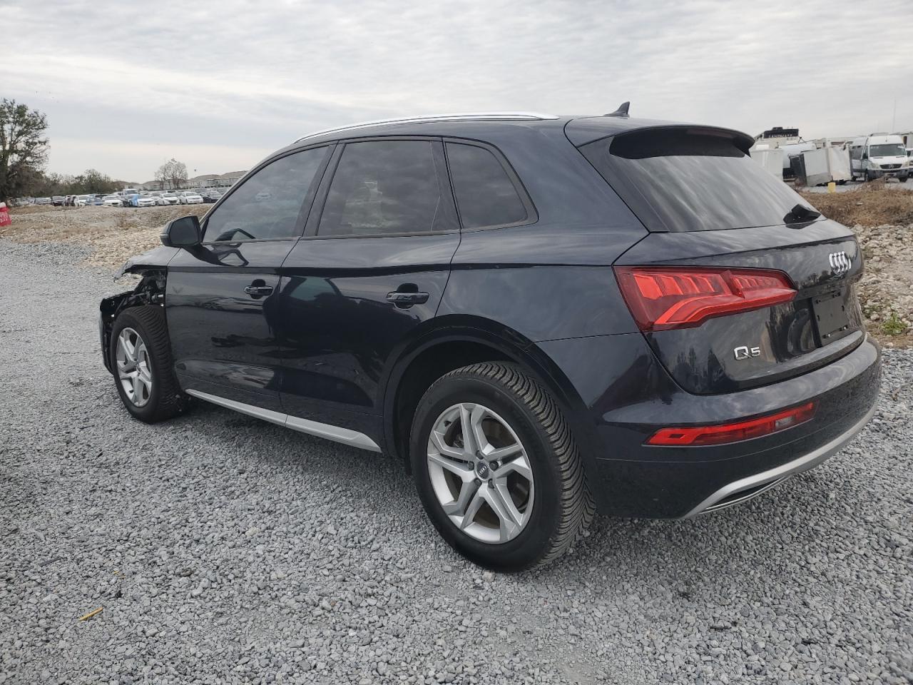 2018 Audi Q5 VIN WA1ANAFY3J2209385 Copart auction photo, front end damage thumbnail 2