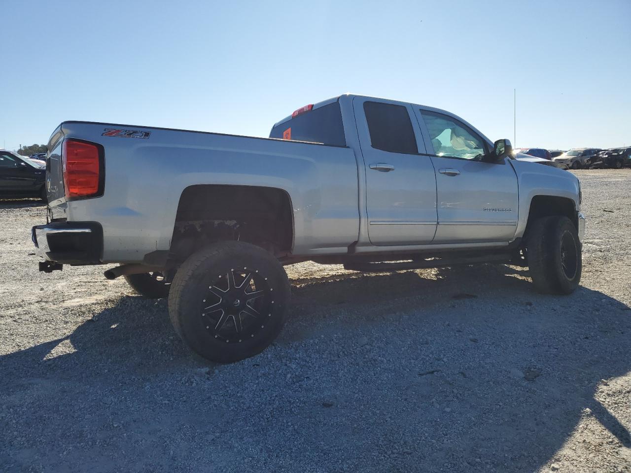 2018 Chevrolet Silverado VIN 1GCVKREC6JZ323876 Copart auction photo, front end / undercarriage damage thumbnail 3