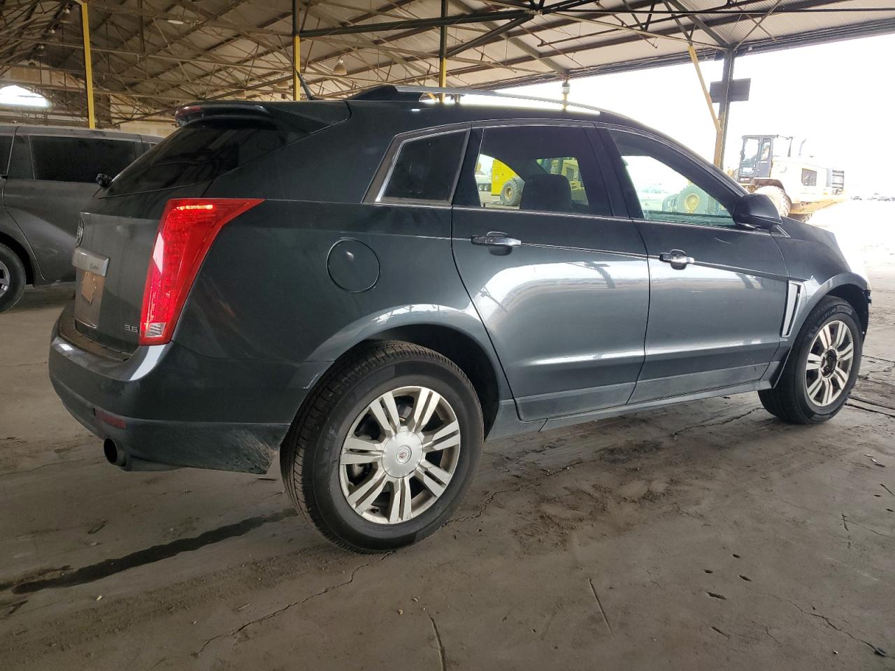 2014 Cadillac SRX VIN 3GYFNBE36ES570864 Copart auction photo, front end / side damage thumbnail 3