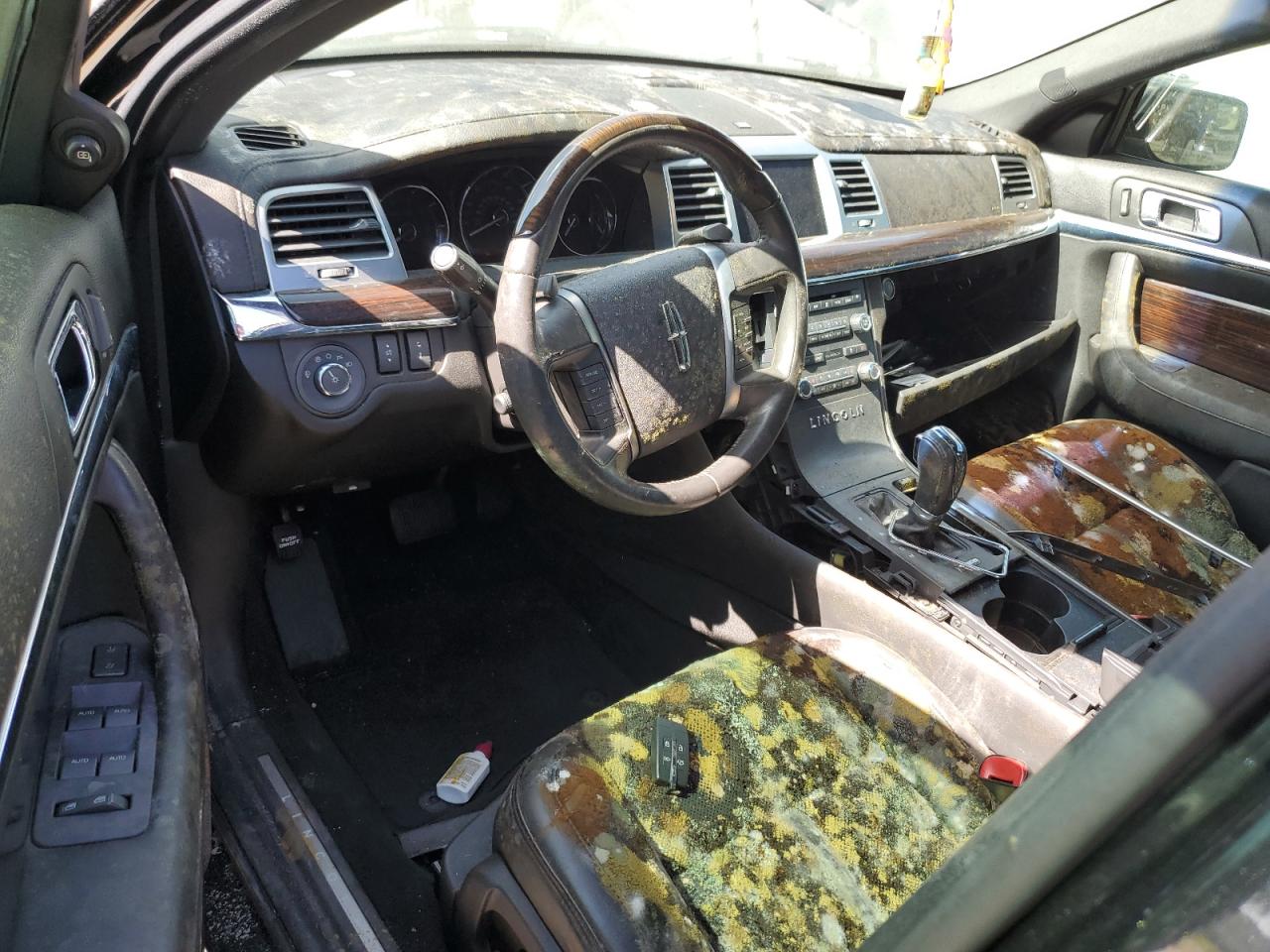 2010 Lincoln MKS VIN 1LNHL9ER2AG613778 Copart auction photo, water/flood damage thumbnail 8