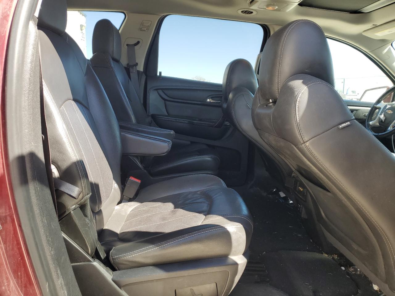 2015 Chevrolet Traverse VIN 1GNKRJKD5FJ373727 Copart auction photo, front end / minor dent/scratches damage thumbnail 11