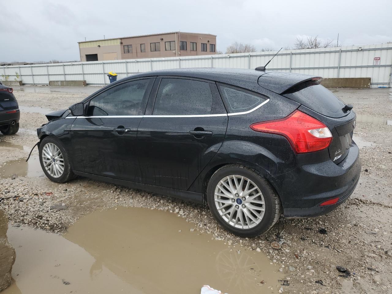 2014 Ford Focus VIN 1FADP3N24EL420834 Copart auction photo, front end damage thumbnail 2