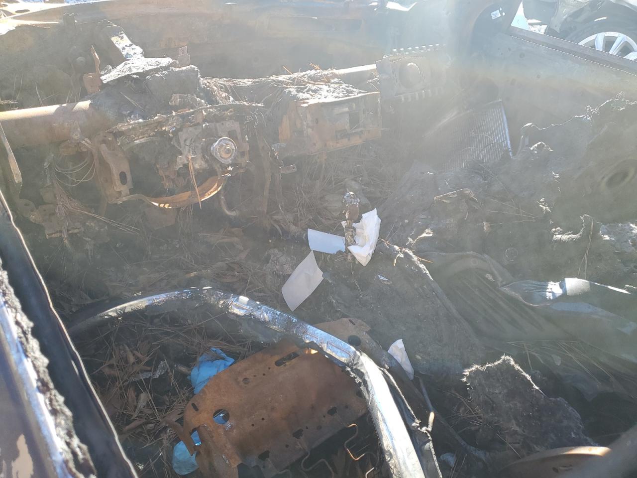 2016 Nissan Altima VIN 1N4AL3AP4GN389639 Copart auction photo, burn damage thumbnail 8