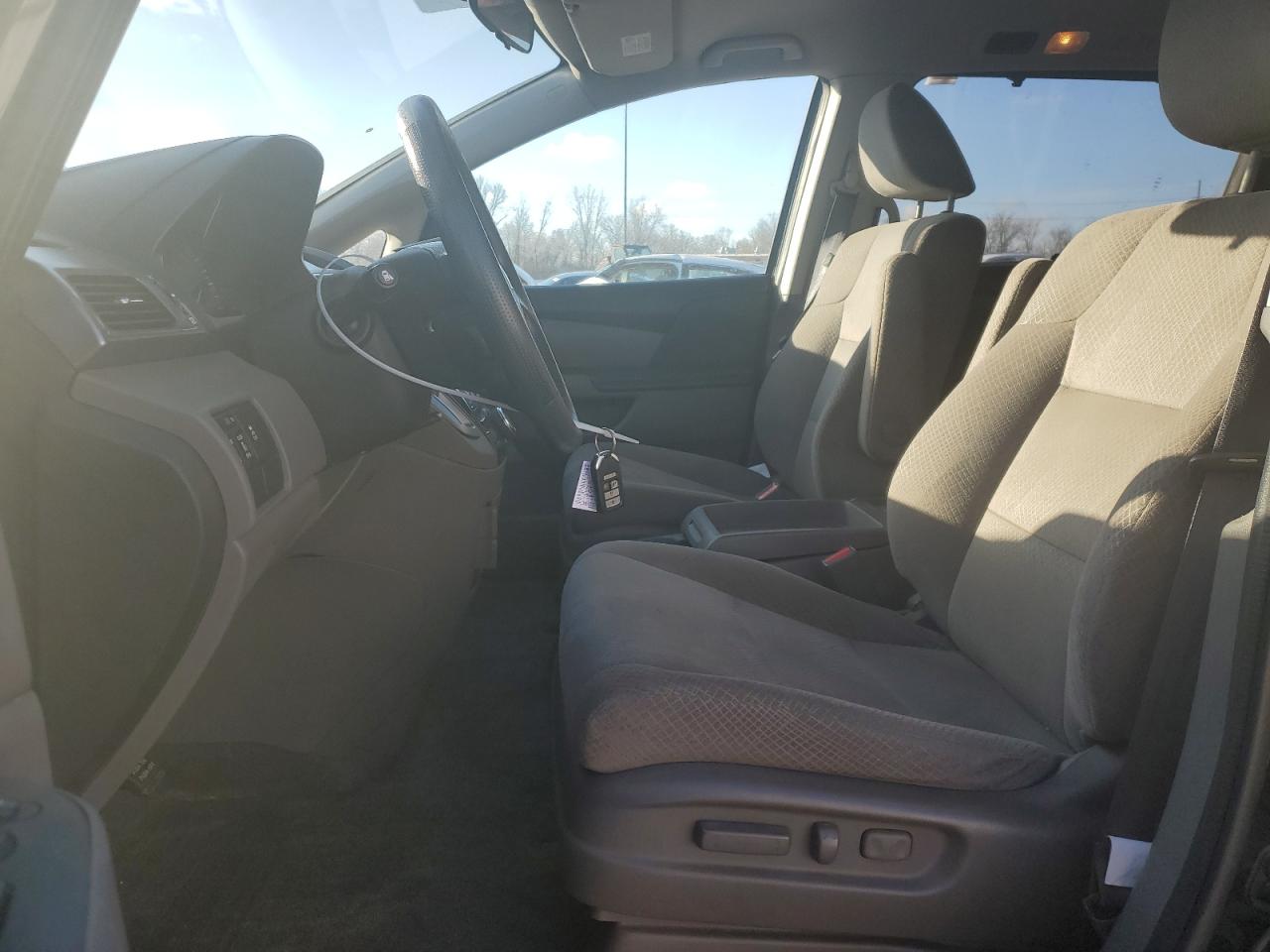 2014 Honda Odyssey VIN 5FNRL5H46EB127413 Copart auction photo, front end damage thumbnail 7