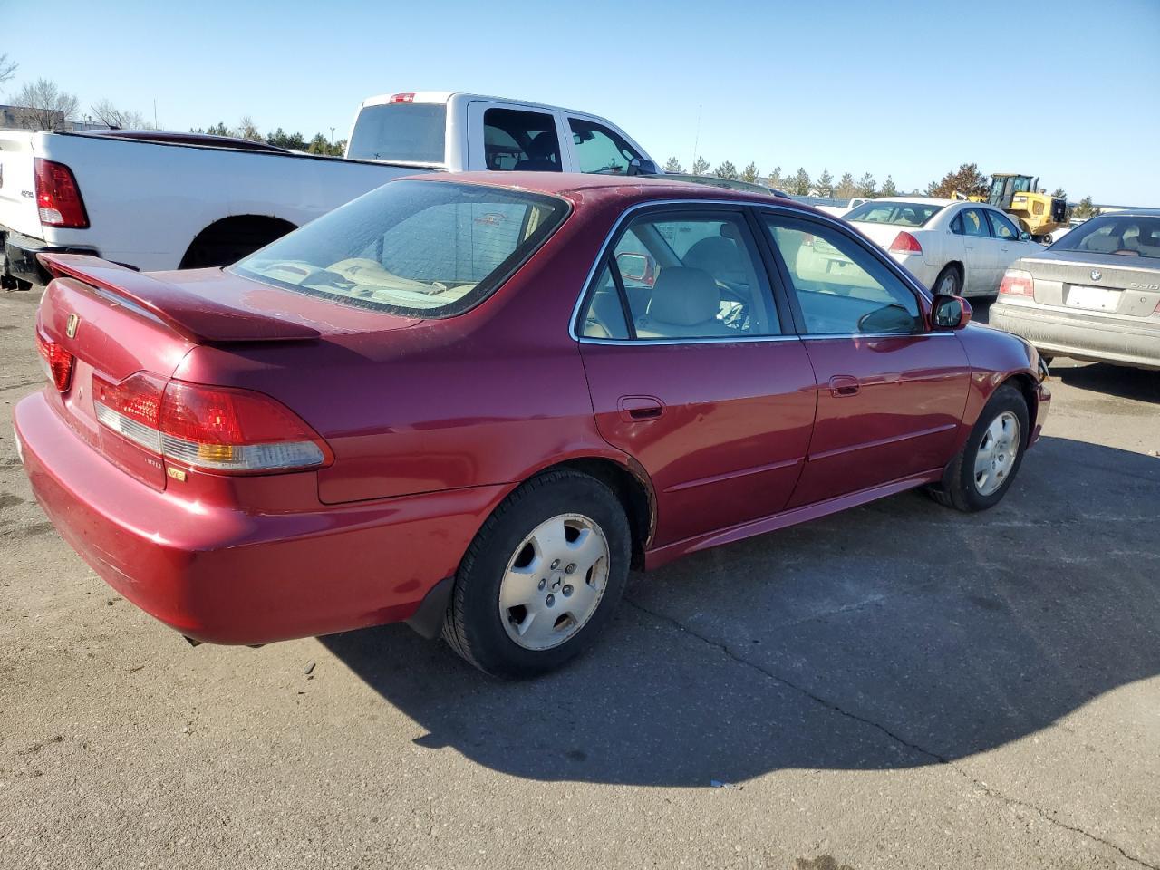 2001 Honda Accord VIN 1HGCG16571A001712 Copart auction photo, front end damage thumbnail 3