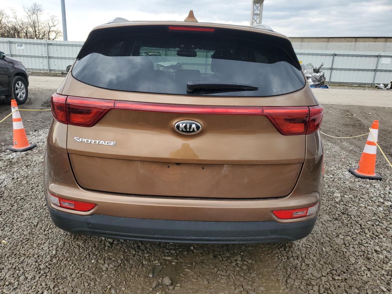 2017 KIA Sportage VIN KNDPMCAC2H7158713 Copart auction photo, front end damage thumbnail 6