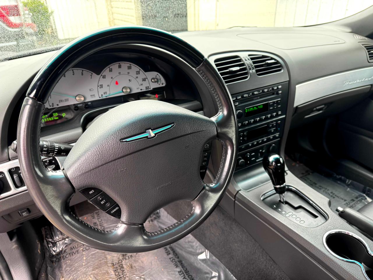 2002 Ford Thunderbird VIN 1FAHP60AX2Y102183 Copart auction photo, minor dent/scratches / normal wear damage thumbnail 9
