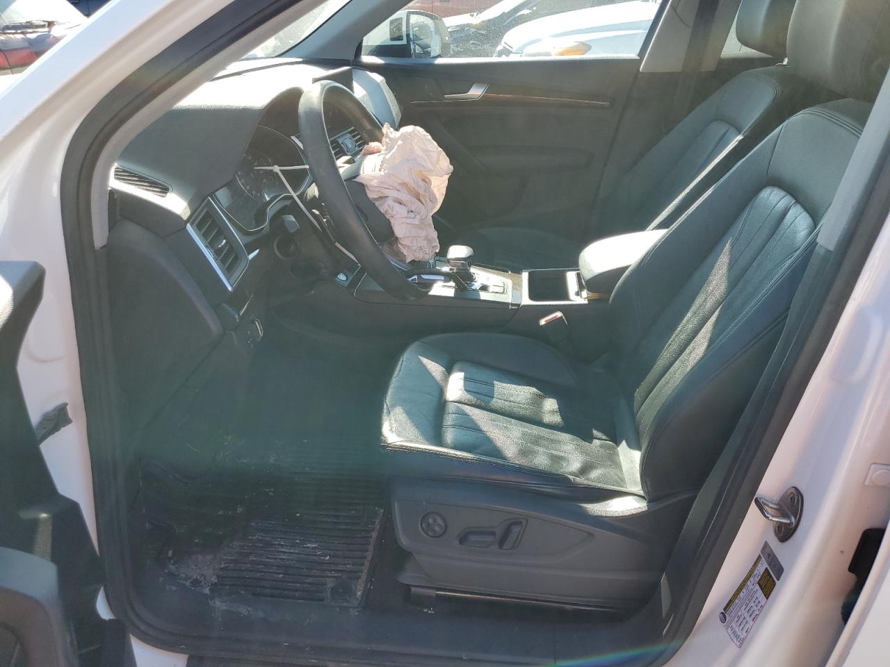 2020 Audi Q5 VIN WA1ANAFY3L2003969 Copart auction photo, front end damage thumbnail 7