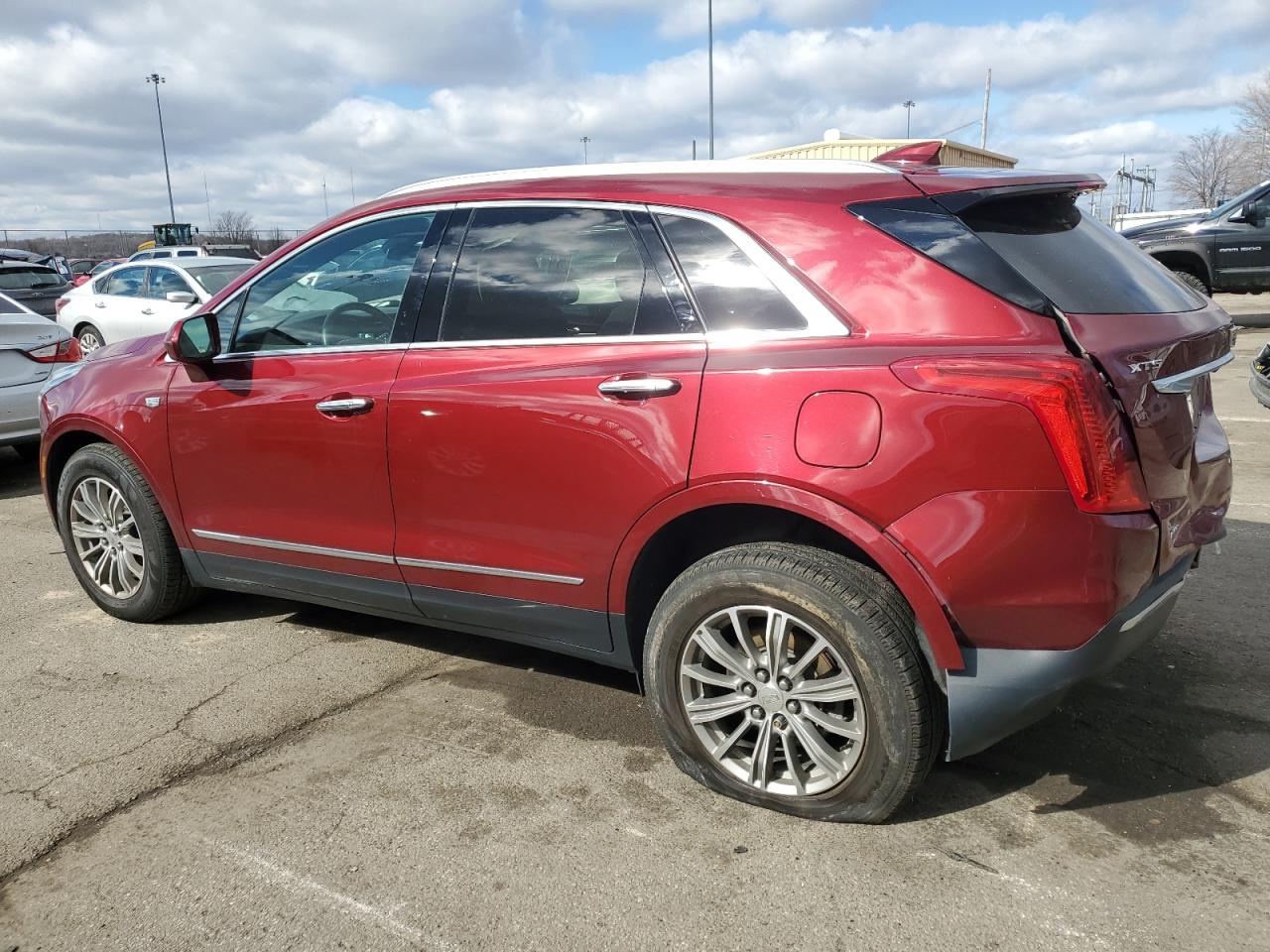 2017 Cadillac XT5 VIN 1GYKNDRS2HZ217122 Copart auction photo, rear end damage thumbnail 2