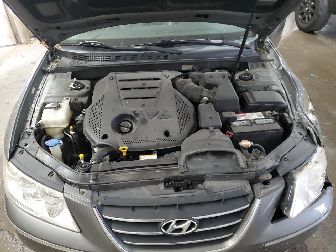 2010 Hyundai Sonata VIN 5NPEU4AF7AH617548 Copart auction photo, front end damage thumbnail 11