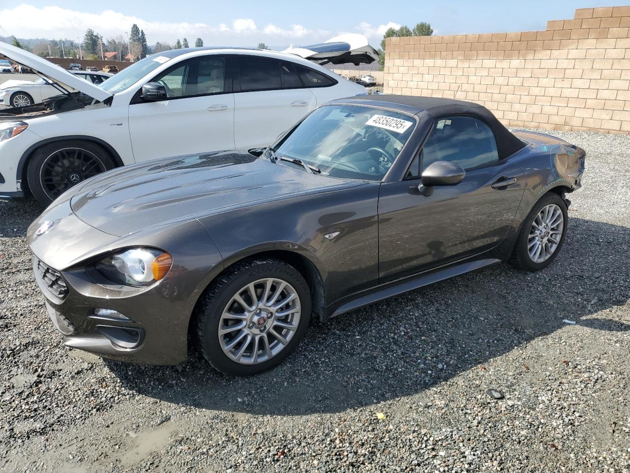 2017 Fiat 124 Spider VIN JC1NFAEK5H0105159
