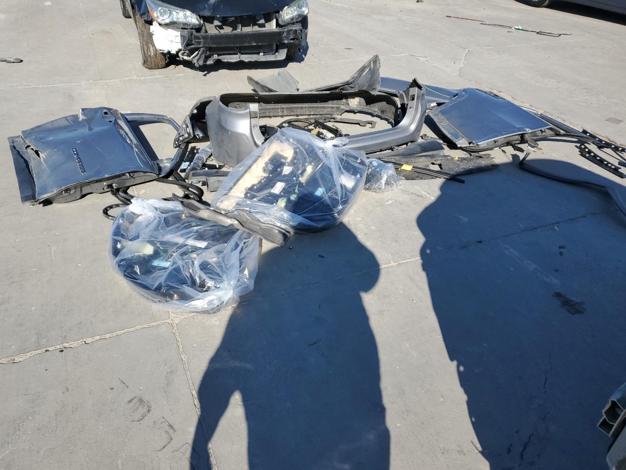 2018 Jeep Compass VIN 3C4NJCBBXJT319039 Copart auction photo, all over damage thumbnail 12