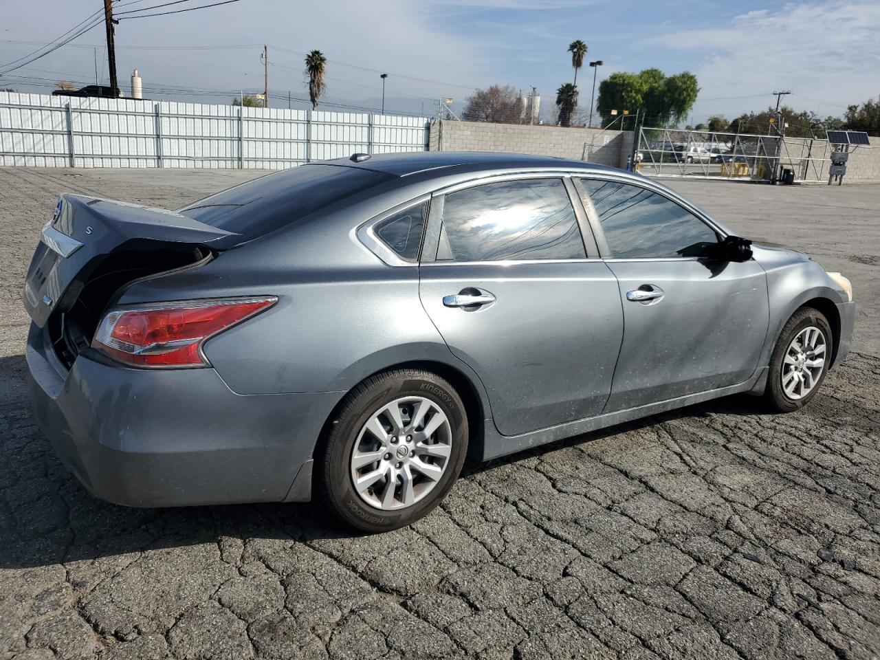 2014 Nissan Altima VIN 1N4AL3AP8EN371111 Copart auction photo, rear end damage thumbnail 3